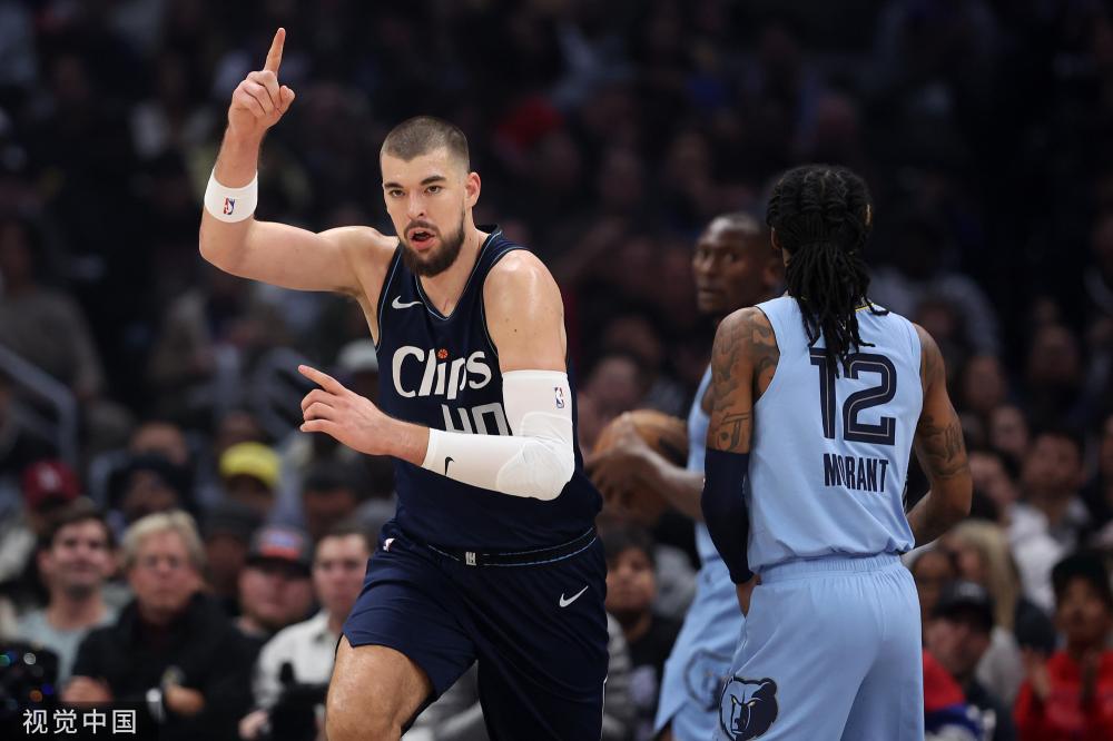 在他从里尔 在他从里尔