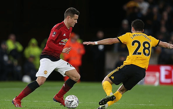 在每个赛季 在每个赛季