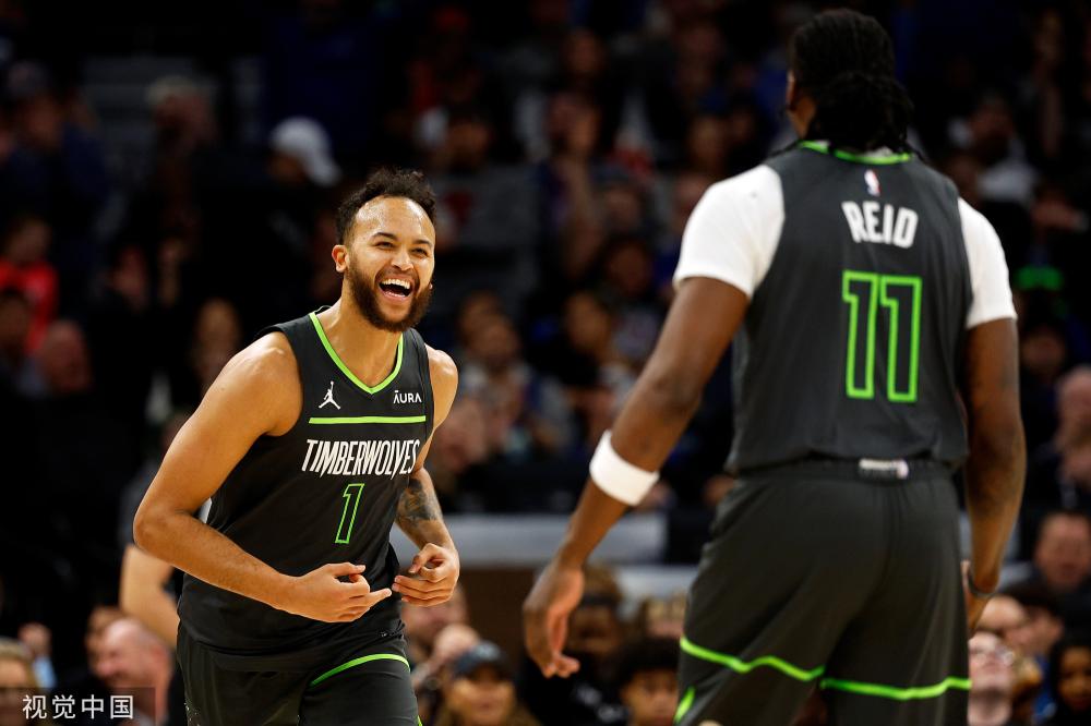 球队频频在 球队频频在